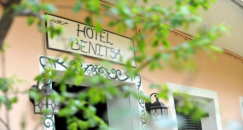 Benitsa Beach Hotel Achílleion Eksteriør bilde